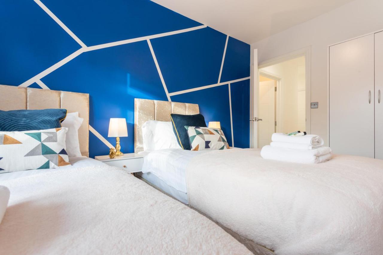 Hatfield Haven - Modern 2-Bed Retreat Near Uni, Business Park & City Center, Free Parking, Big Savings On Longer Stays Eksteriør bilde