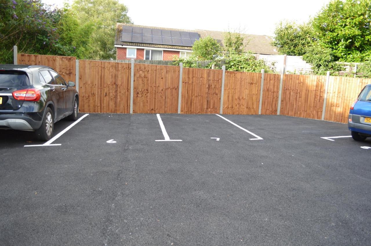 Hatfield Haven - Modern 2-Bed Retreat Near Uni, Business Park & City Center, Free Parking, Big Savings On Longer Stays Eksteriør bilde